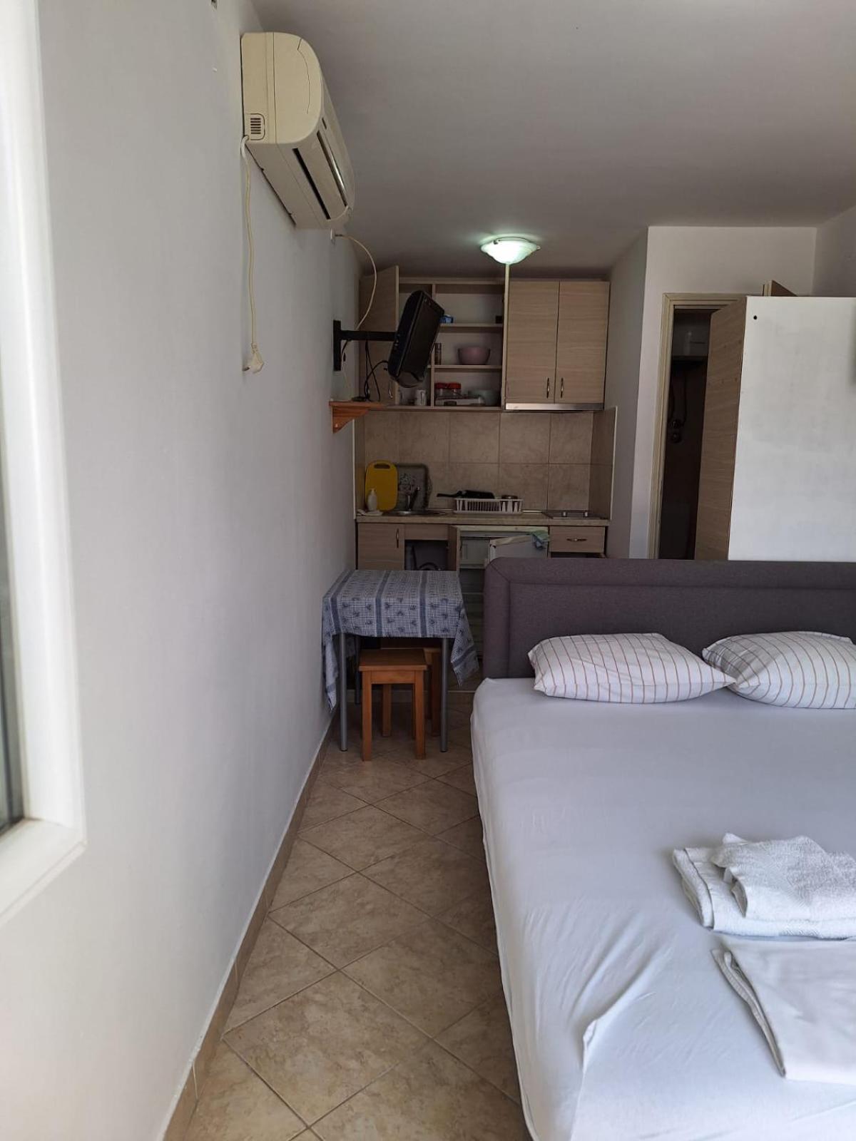 Apartments Iva Kotor Exteriör bild