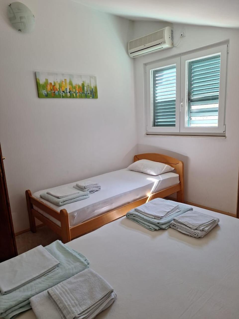 Apartments Iva Kotor Exteriör bild